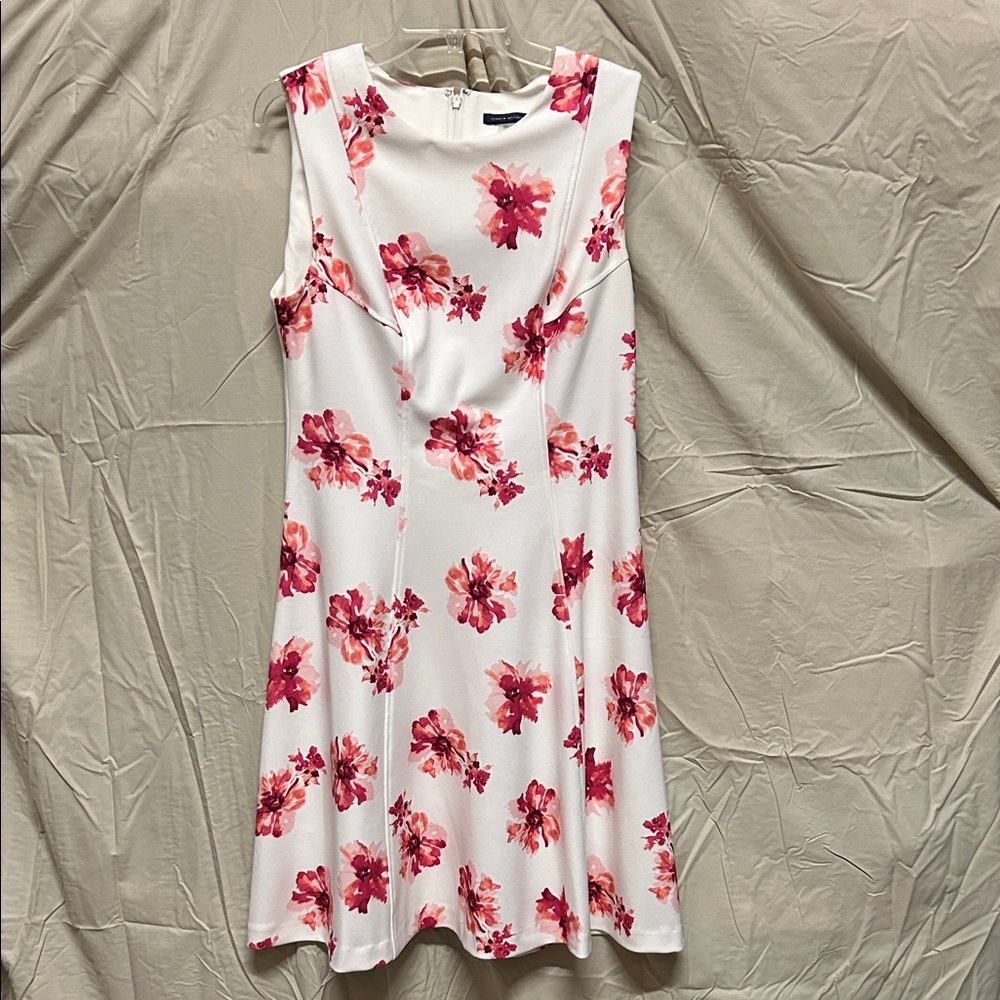 Tommy Hilfiger White Dress with Pink Floral Design